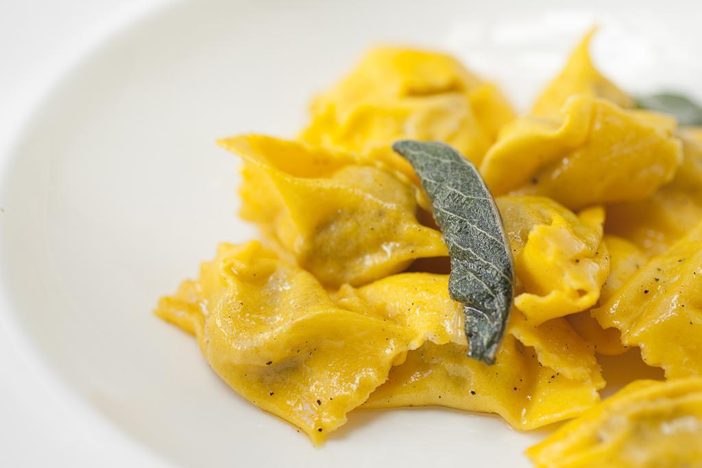 B&B Ristorante Del Monte Colleretto Giacosa ภายนอก รูปภาพ